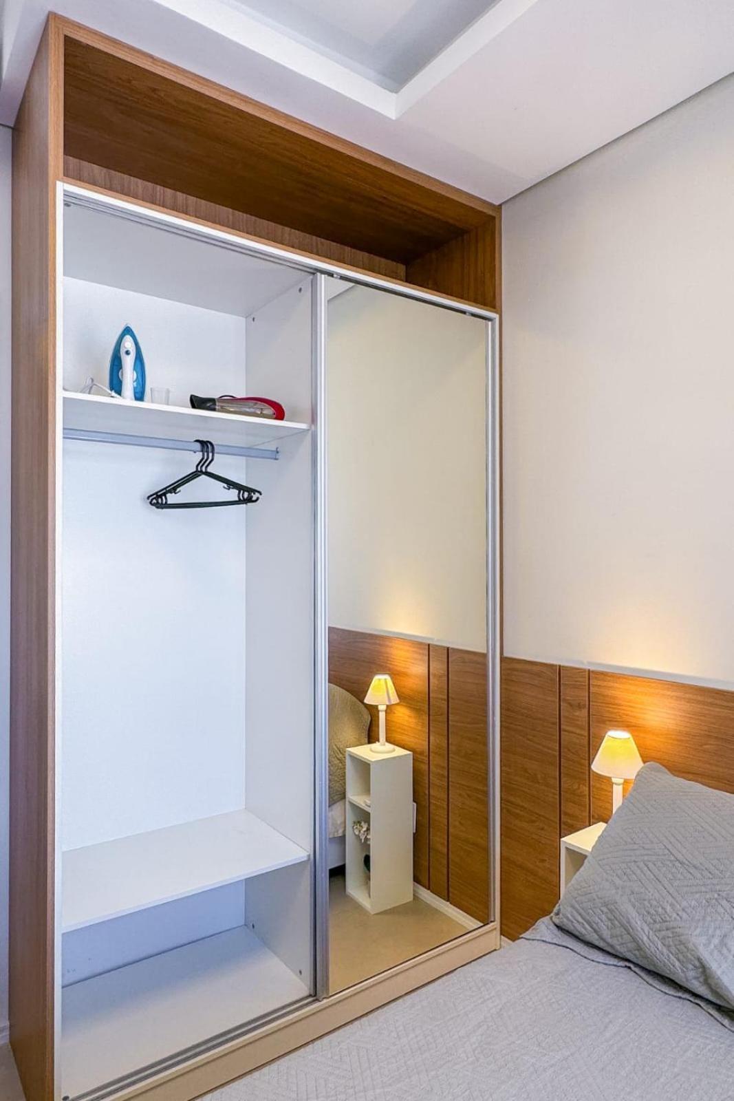 Com Varanda Excelente Localizacao No Itaim Bibi Apartment *
