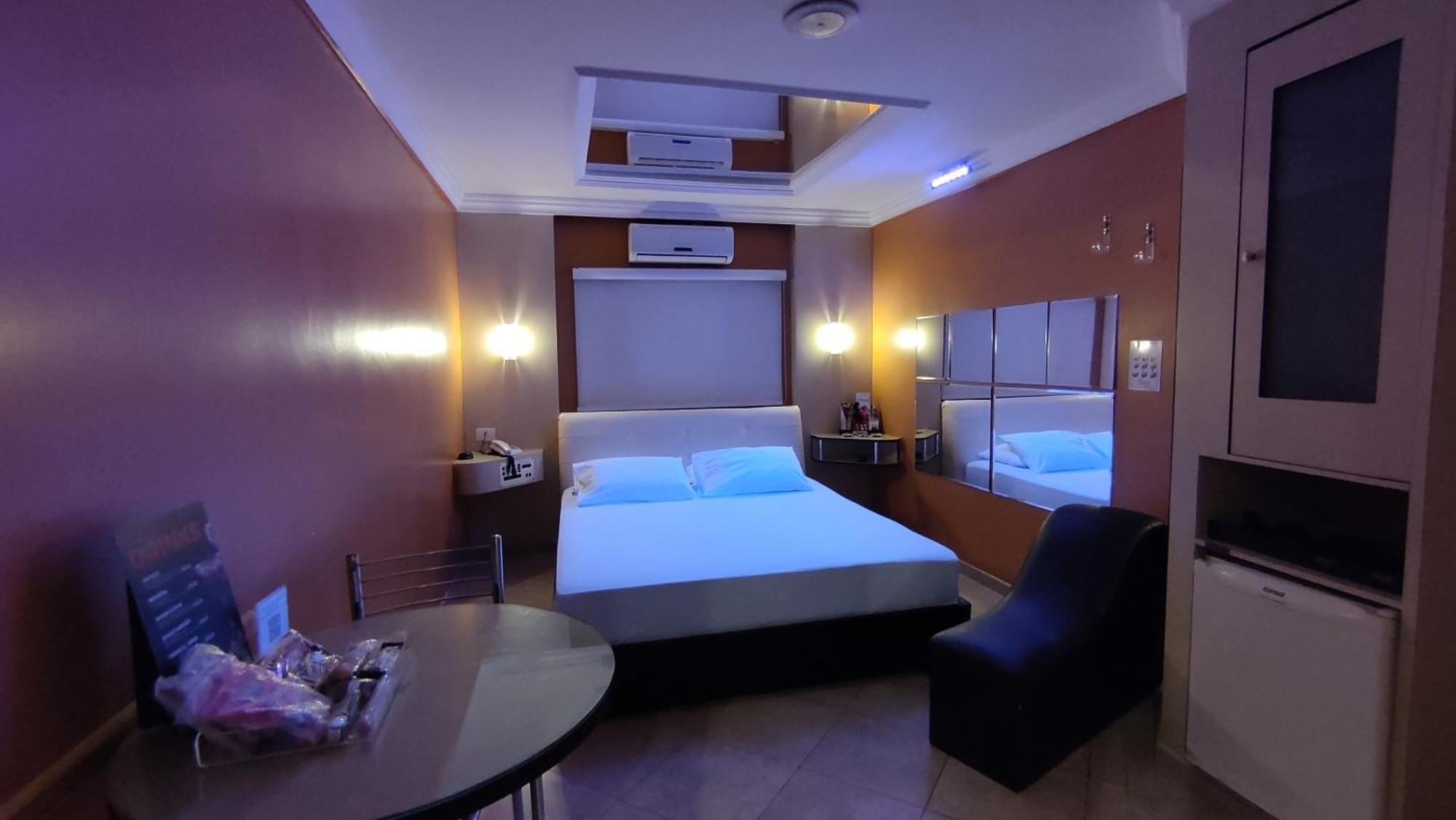Hotel do amor Swing 1