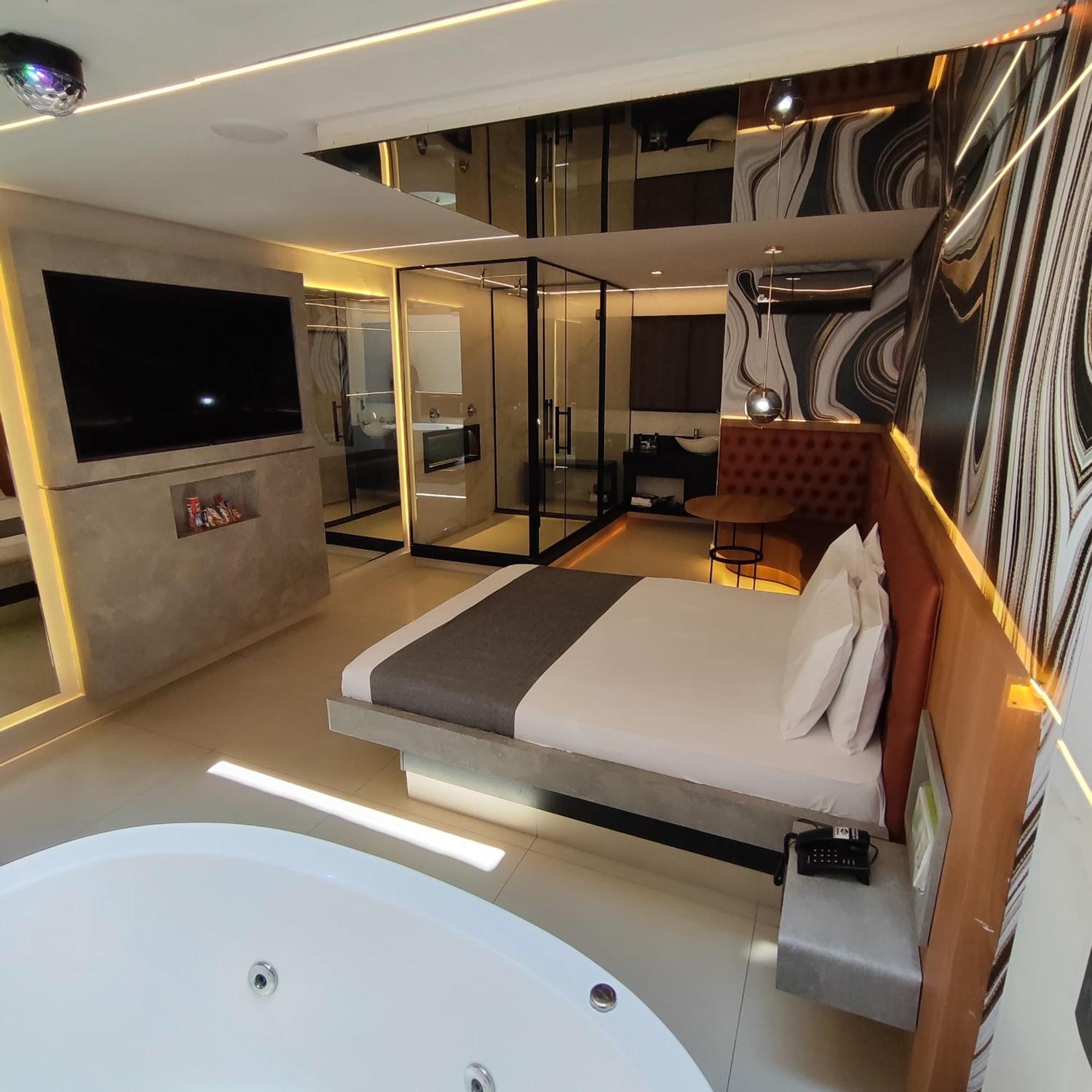 Hotel do amor Mood 5*