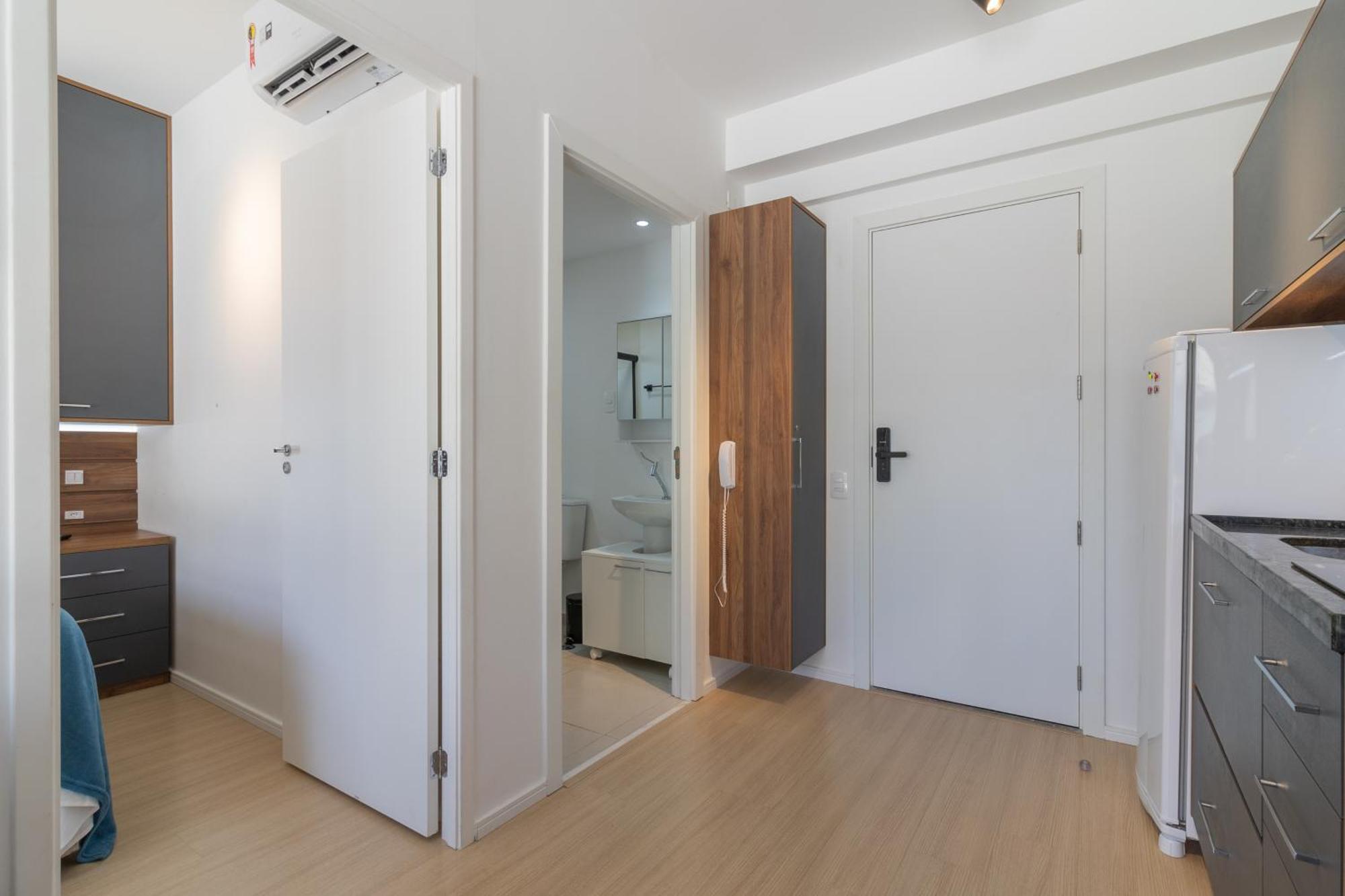 Flat Com Separado E Varanda A 200m Do Metro Madalena Apartamento *
