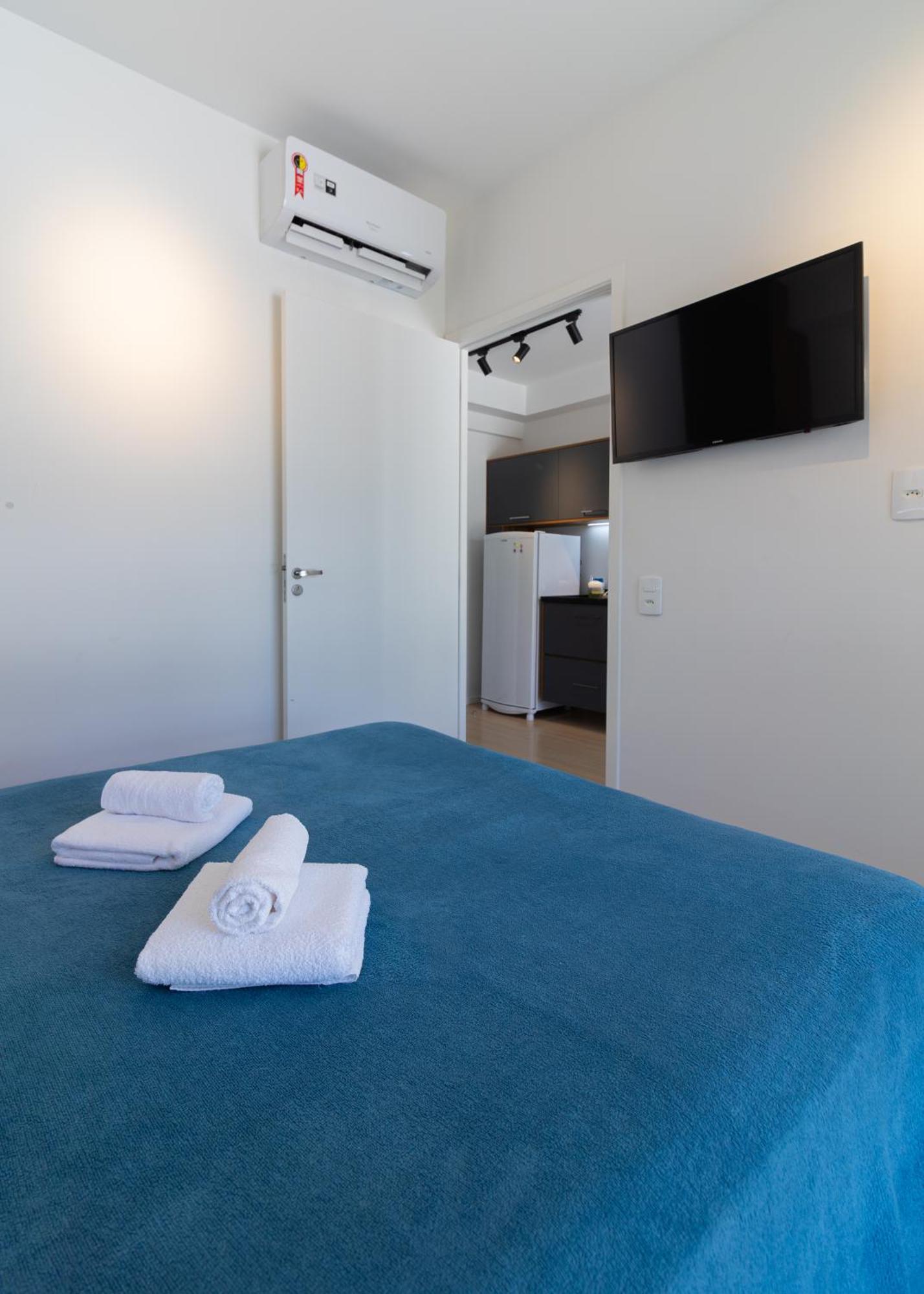 Apartamento Flat Com Separado E Varanda A 200m Do Metro Madalena *