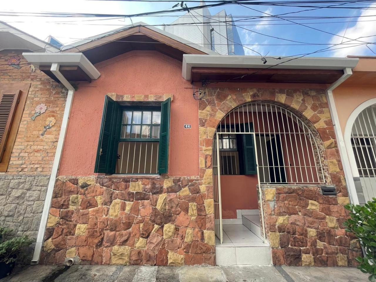 Casa De Ate 8 Em Segura Villa