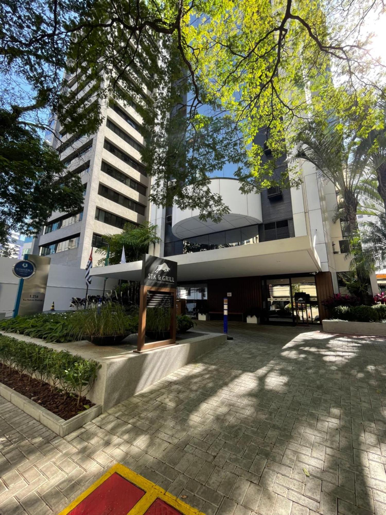 Transamerica Faria Lima Apartment