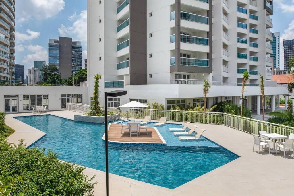 Moderno Na Localizacao De * São Paulo