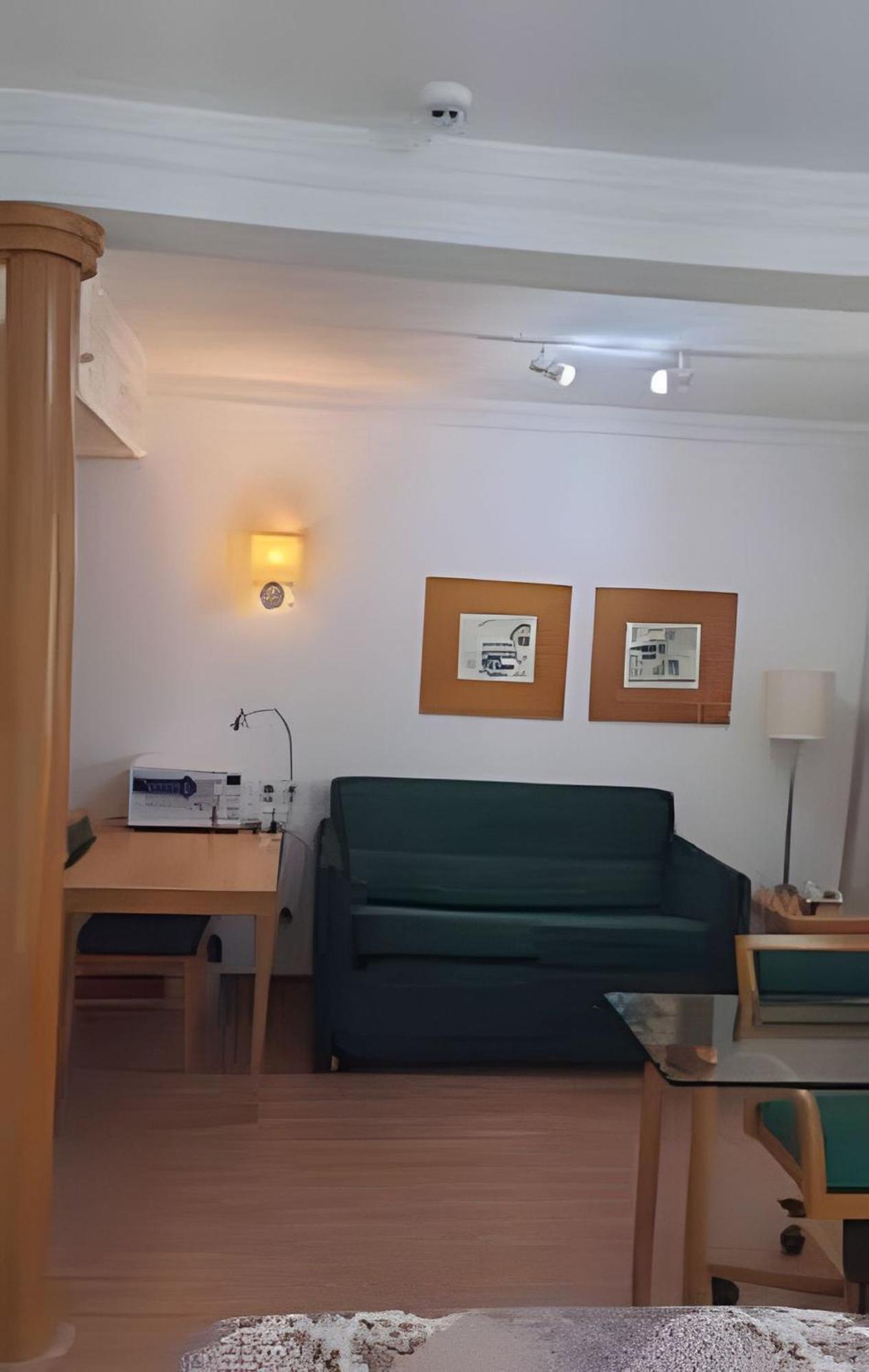 Apartment Flat Localizado Na Rua Oscar Freire