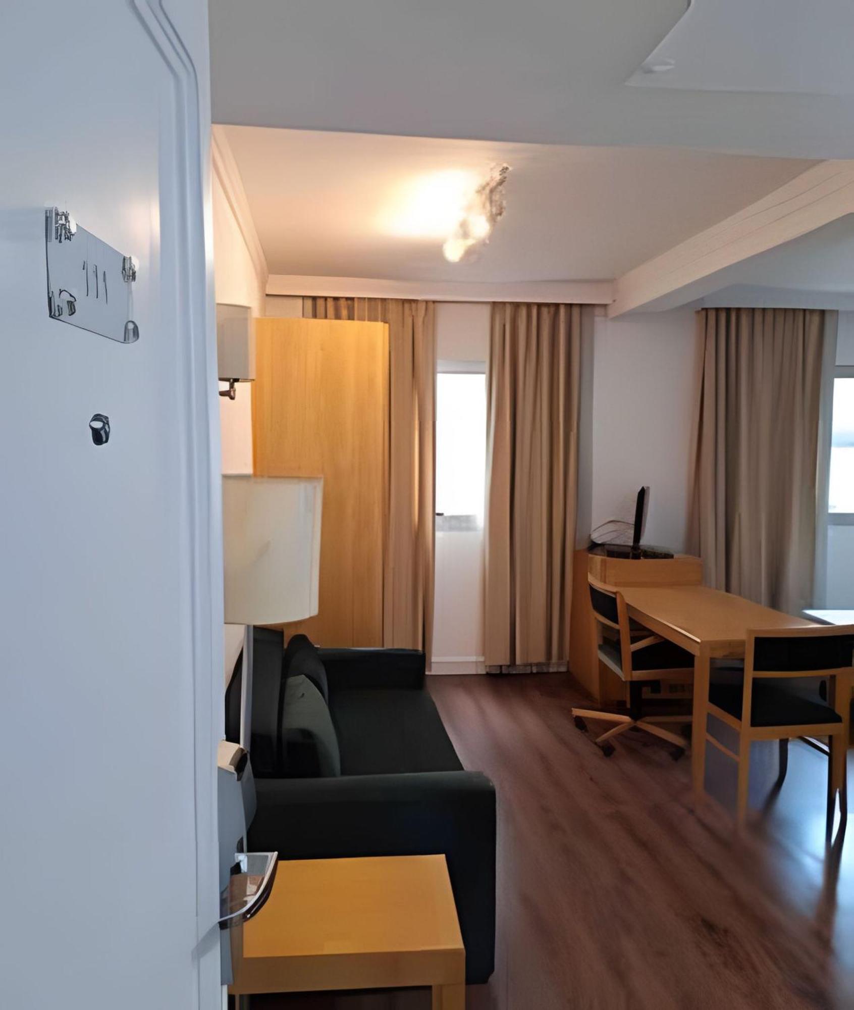 Apartment Flat Localizado Na Rua Oscar Freire