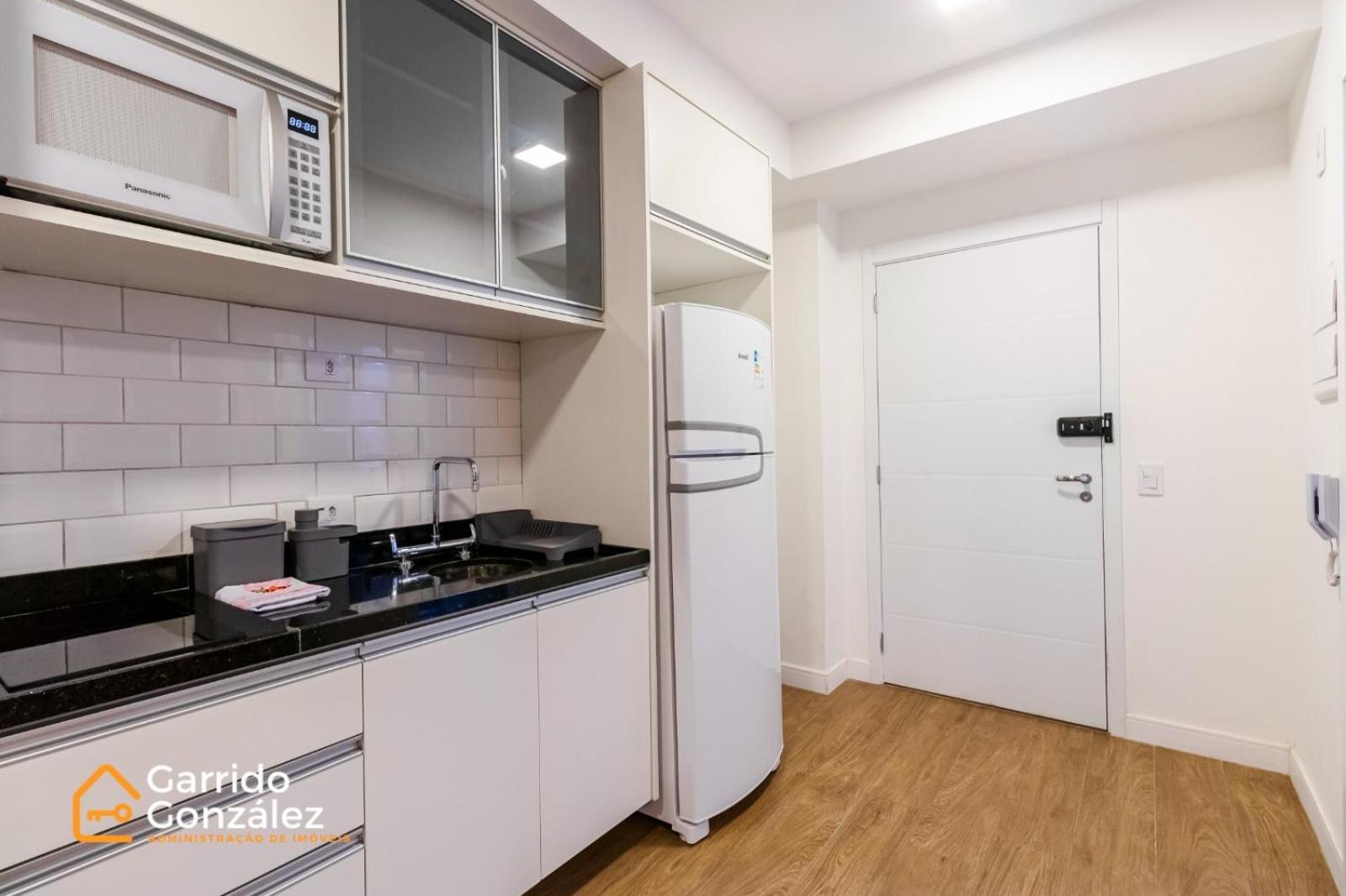 Bonito No Metro Belem - Com Ar Apartamento São Paulo