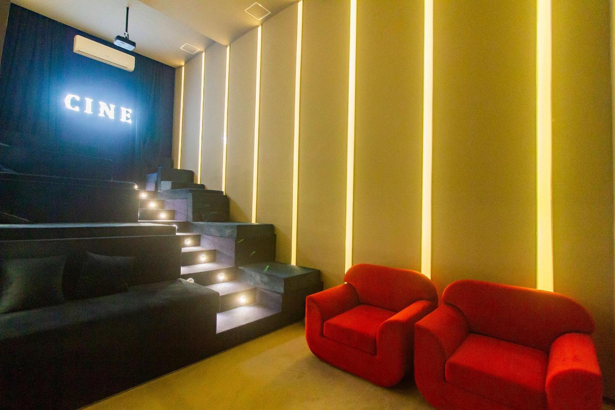 Ao Lado Da Vida Noturna De Sp By Dabra House São Paulo