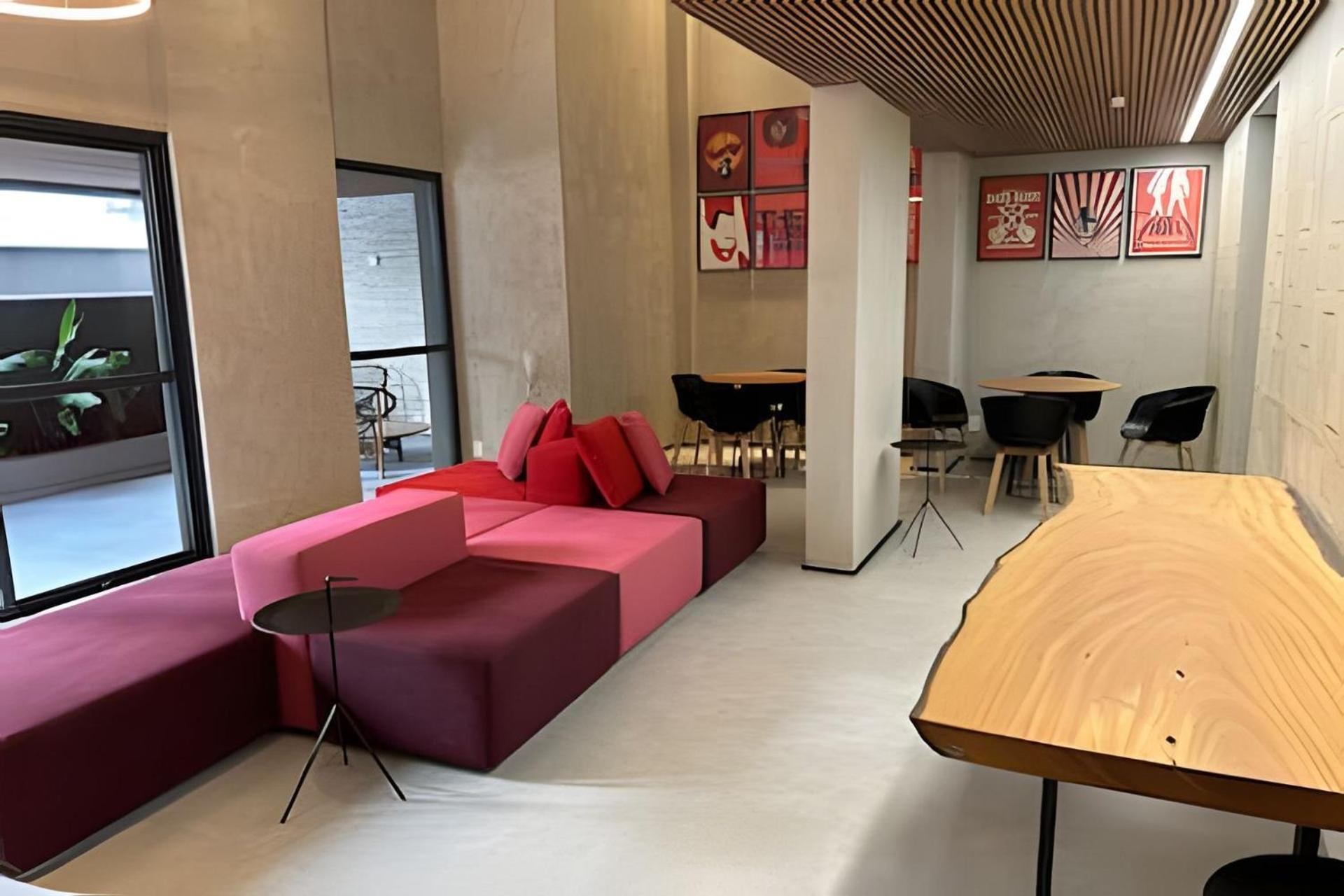 Ap Luxo Jardins Pamplona Cd 1111 Albergue