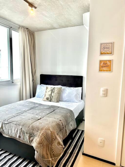 Apartamento Aconchego/ Frei Caneca Com Ar E Piscina São Paulo