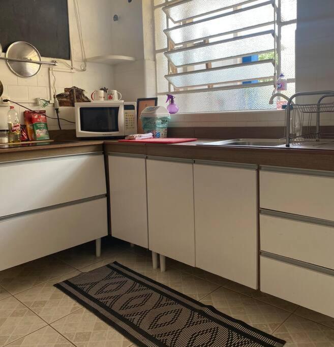 Apto Com Dois Quartos, Pertinho Do Metro Faria Lima * Sao Paulo