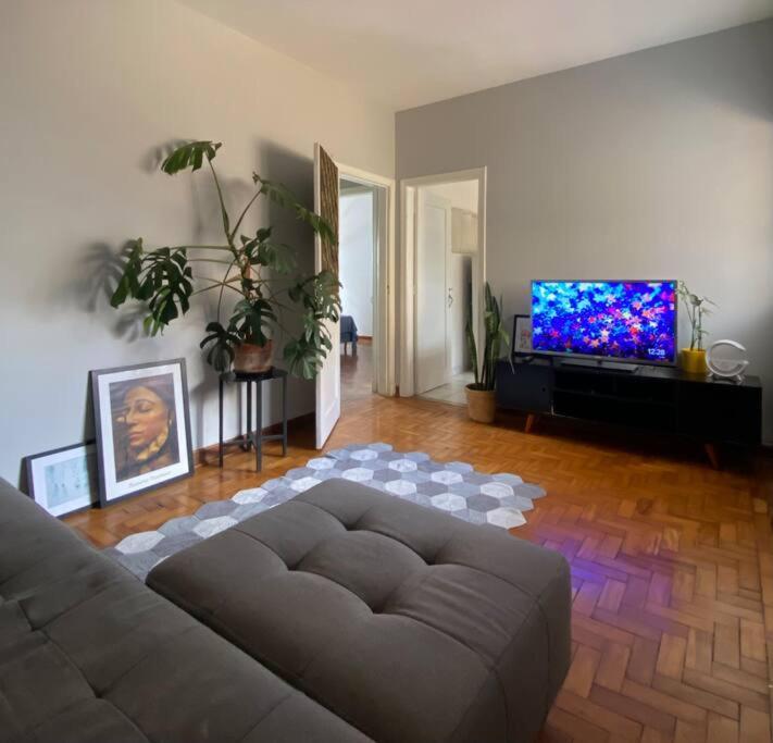 Apartment Apto Com Dois Quartos, Pertinho Do Metro Faria Lima