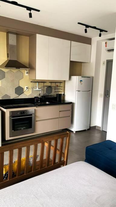 Loft Luxo Moderno Com Varanda - Rua Capote Valente 80, Jardins * São Paulo