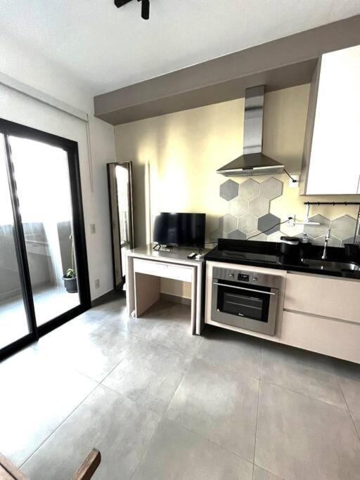 Loft Luxo Moderno Com Varanda - Rua Capote Valente 80, Jardins *
