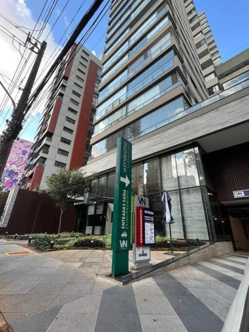 Apartamento Loft Luxo Moderno Com Varanda - Rua Capote Valente 80, Jardins