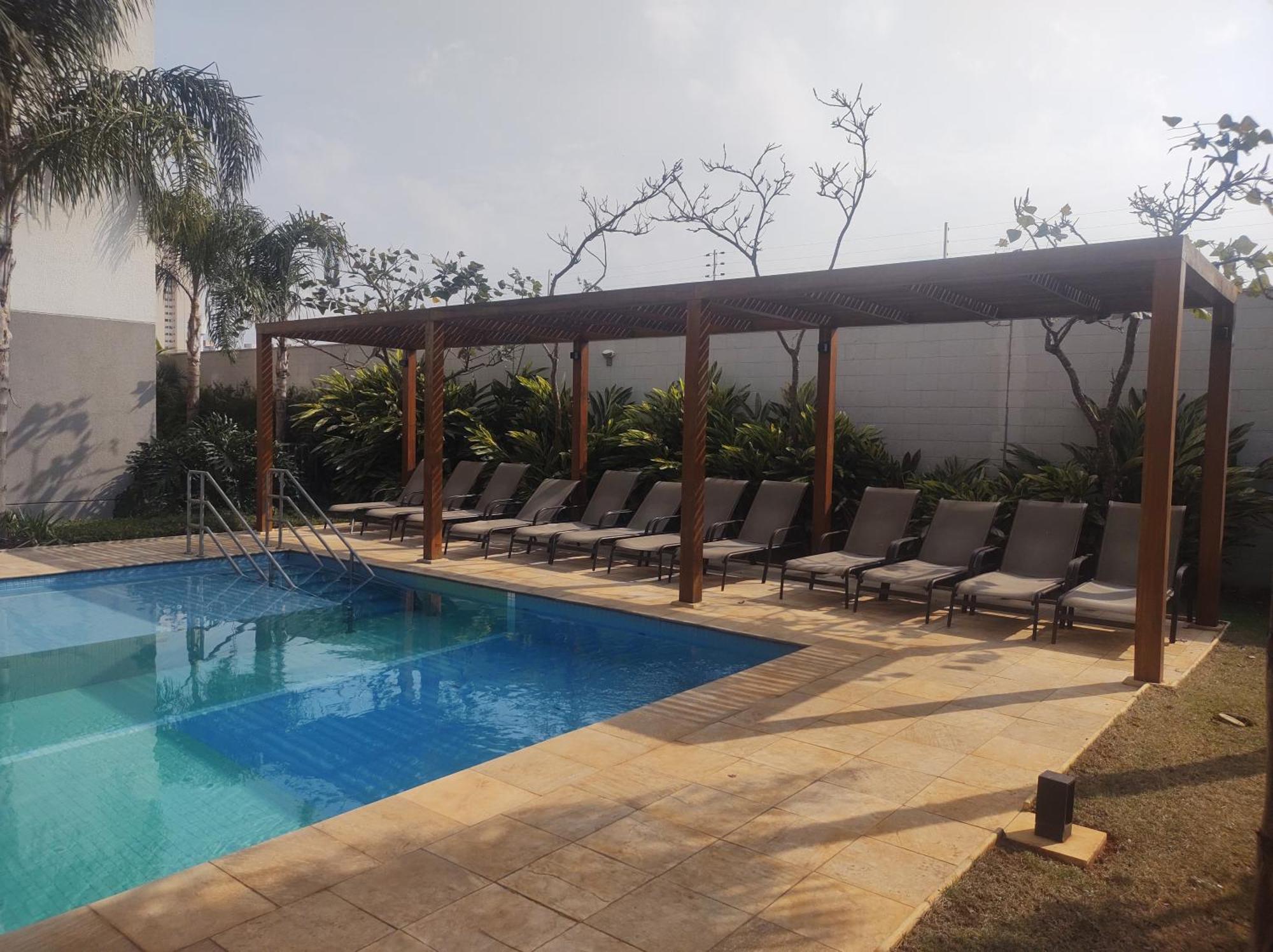 Apartamento Confortavel E Com Piscina Em