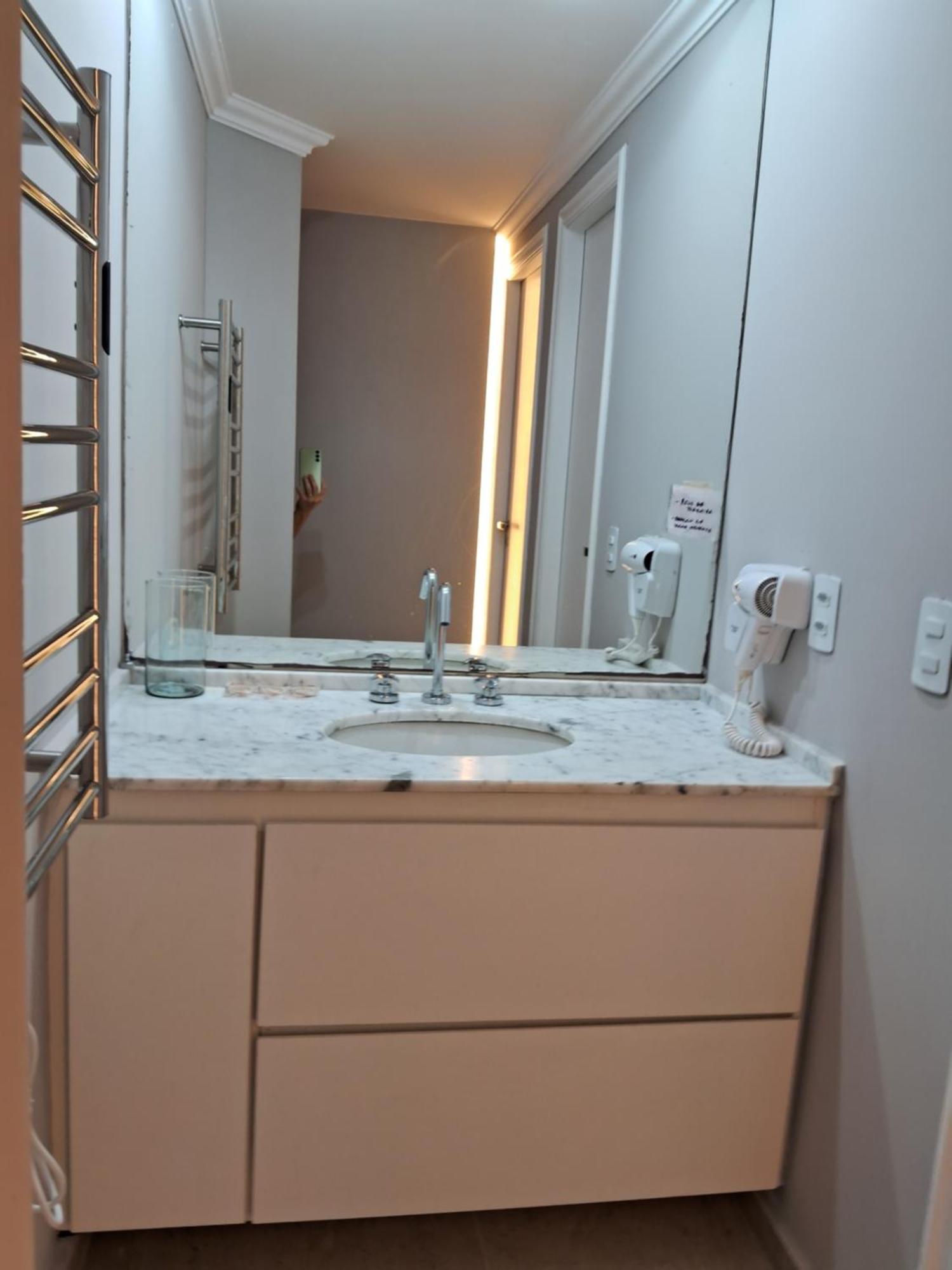 Apartamento Ap 2 Quartos Ao Lado Da Av Paulista Bc04 *