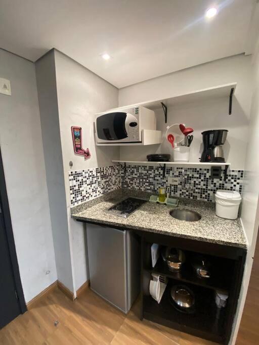 Apartamento No Mercure Bela Vista, Ao Lado Hospitalbp *
