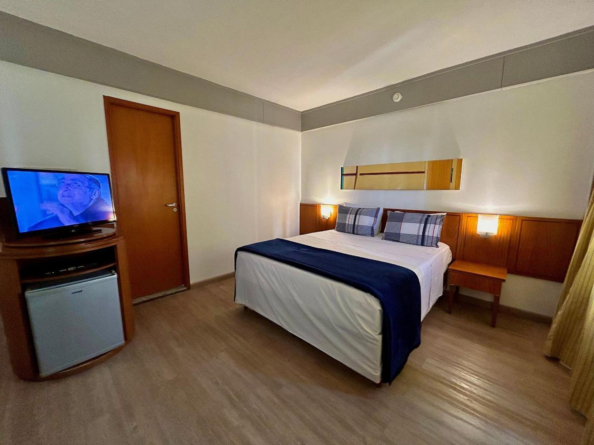 Hotel Flat Live & C/ Vaga De Garagem Uh1003 São Paulo