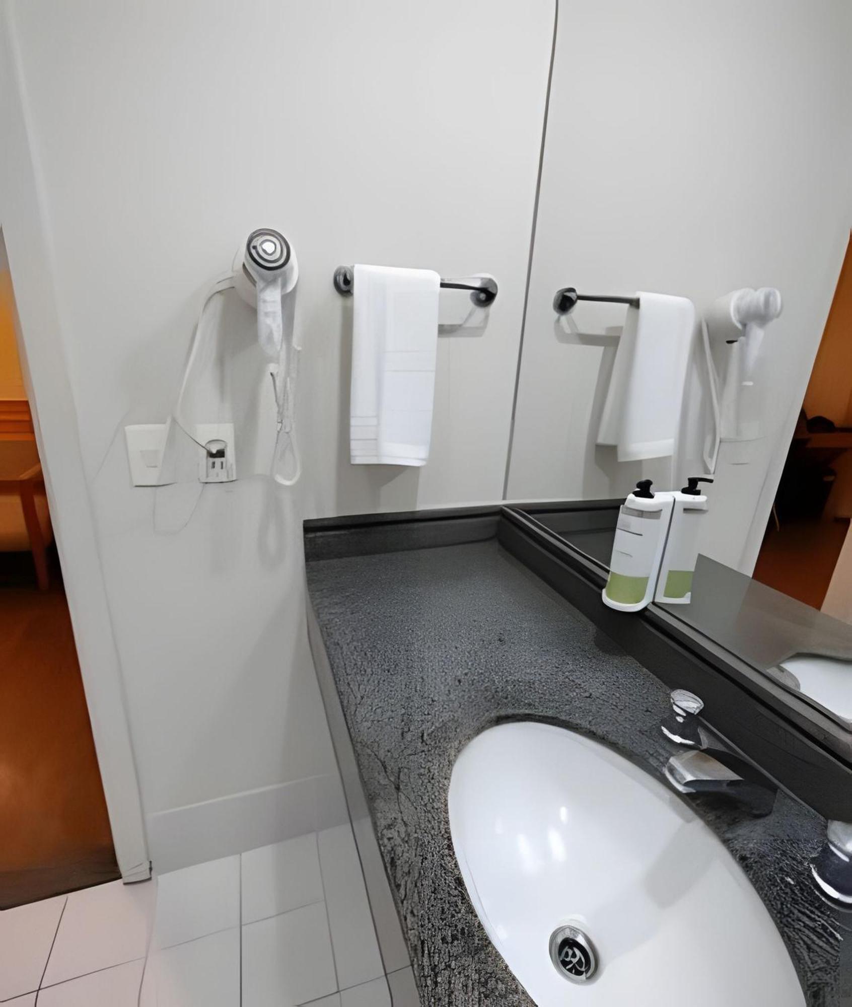 Hotel H1503 Luxo Flat Congonhas Sao Paulo