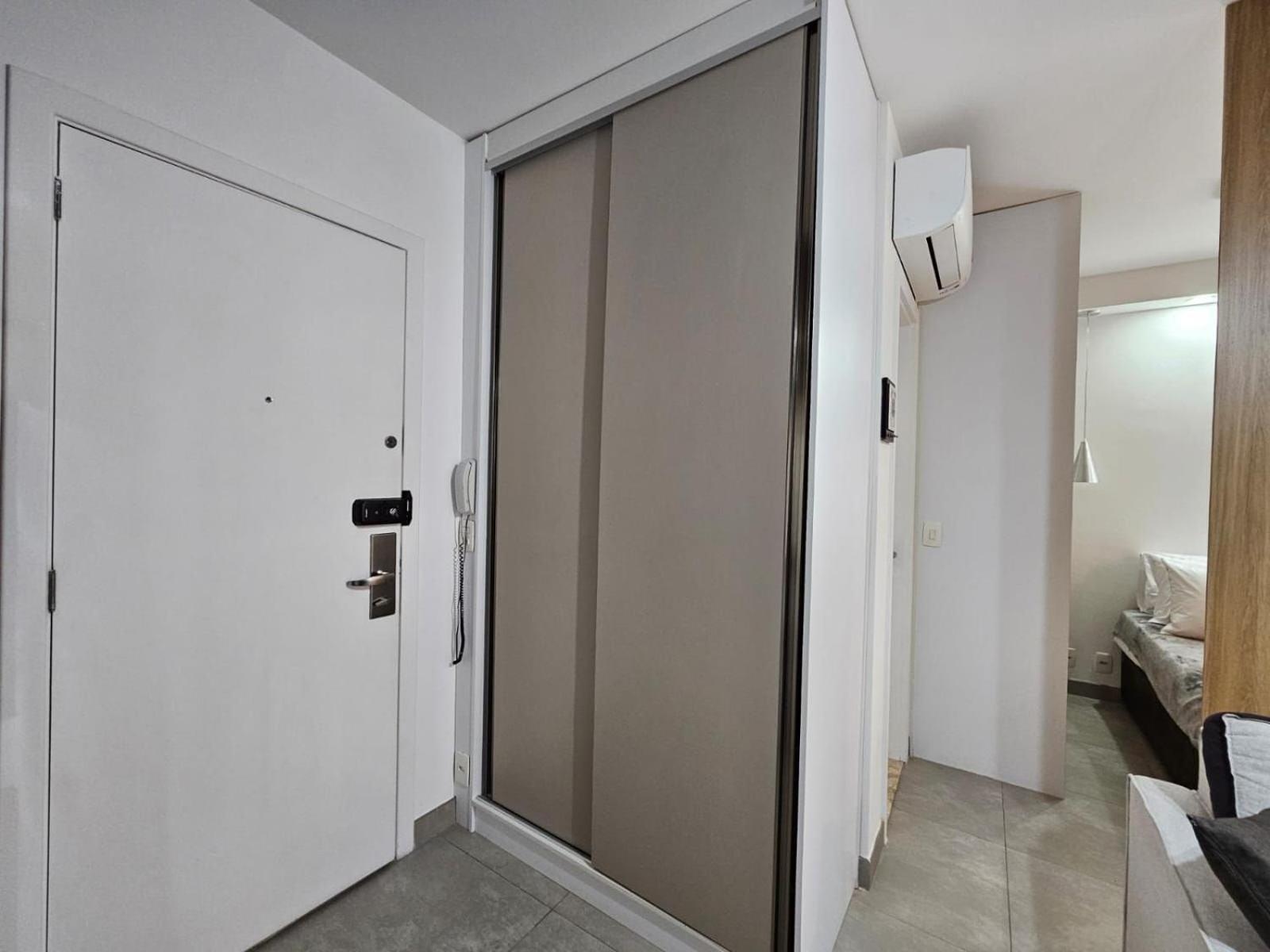 Apartamento No Brooklin P/ 4 Pessoas Com Garagem.