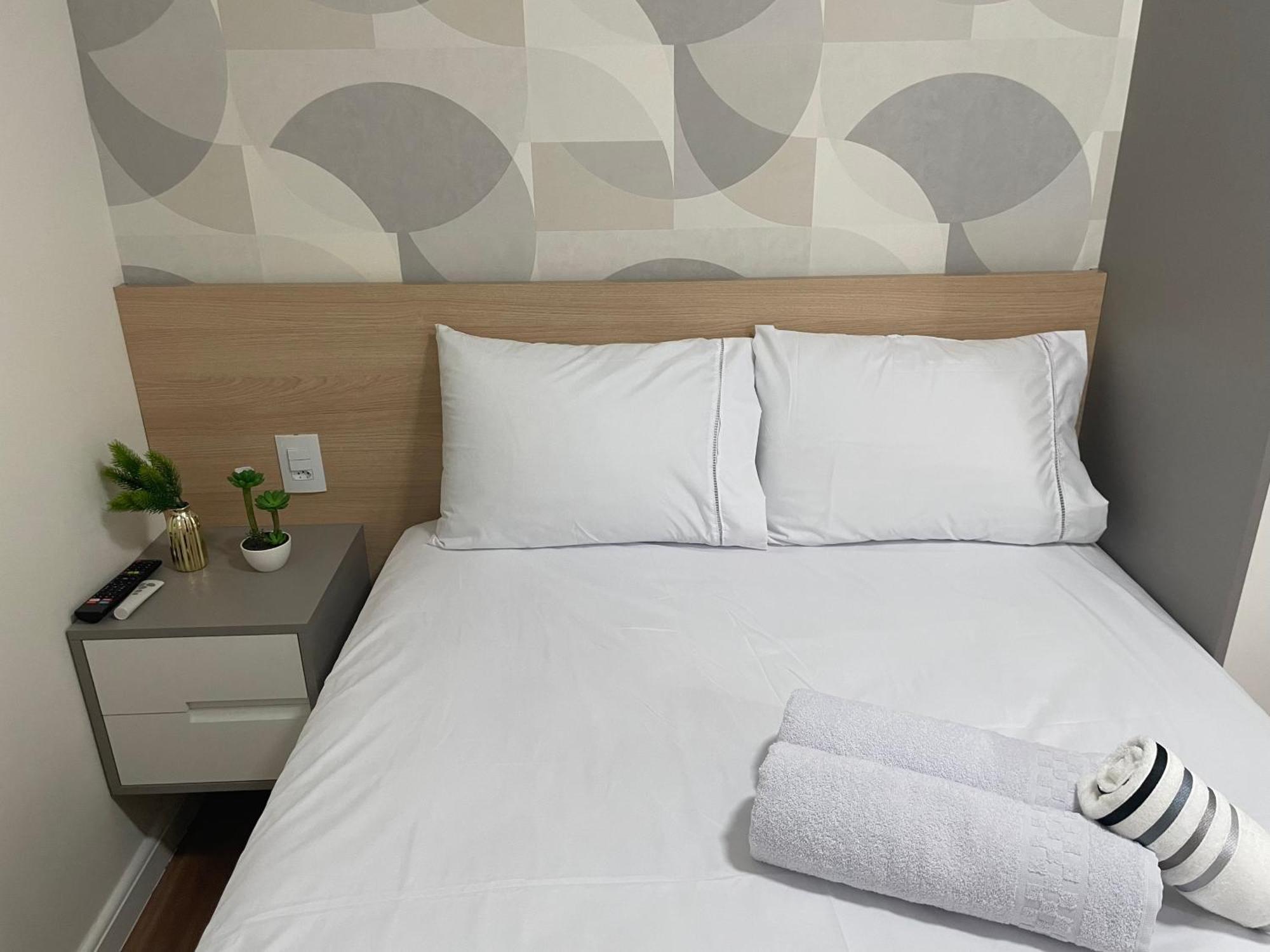 For Consolacao Apartment *