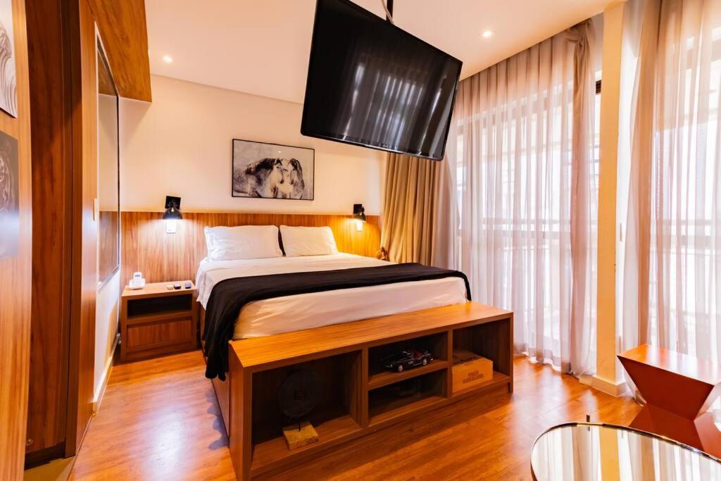 Flat Moderno Dentro De Predio Incrivel No Itaim