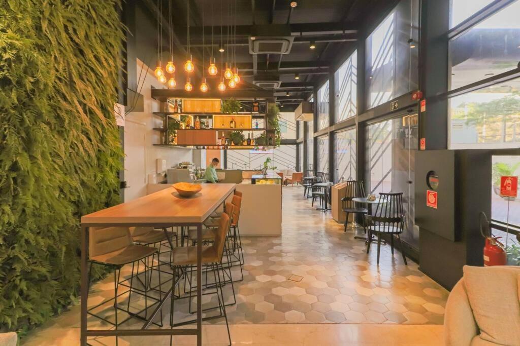 Flat Moderno Dentro De Predio Incrivel No Itaim * São Paulo