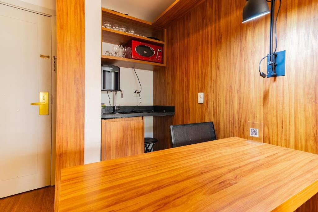 Flat Moderno Dentro De Predio Incrivel No Itaim *