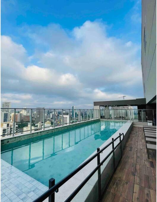 Apto 63m2 - Hidro - 2 Dorm - 2wc - Ar - 100m Metro São Paulo