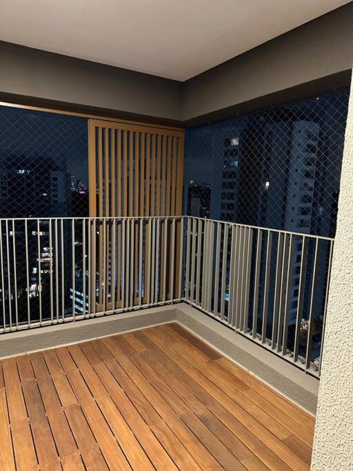 Apartamento Apto 63m2 - Hidro - 2 Dorm - 2wc - Ar - 100m Metro