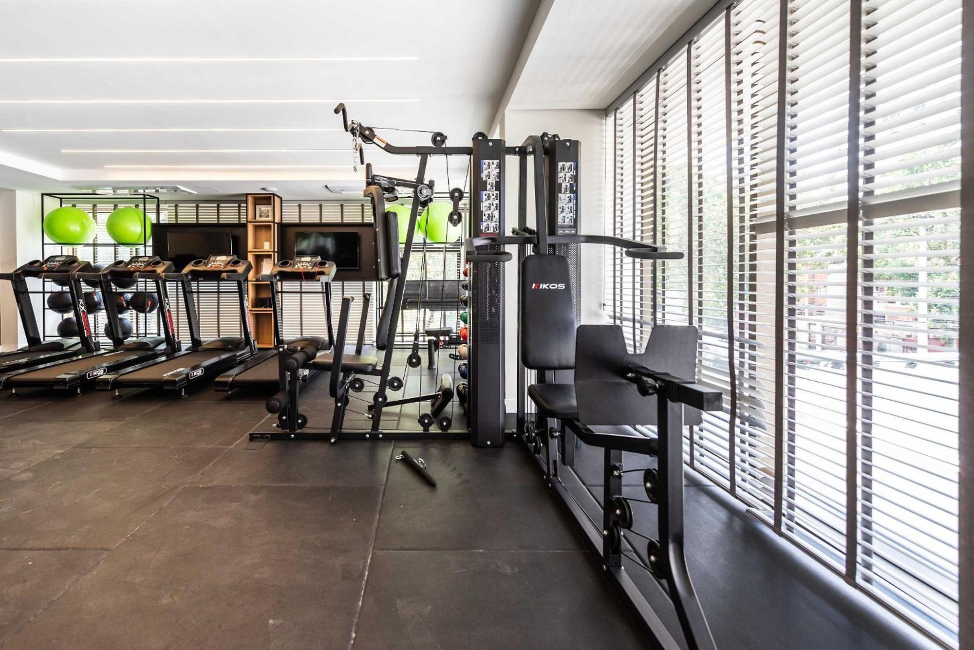 Enb | Completo Proximo Ao Ibirapuera/metro Apartment *