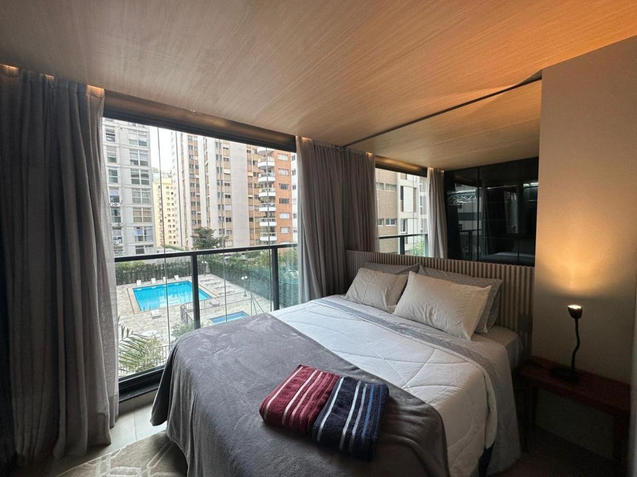 Apto Sofisticado, Itaim Bibi, 131 Sao Paulo