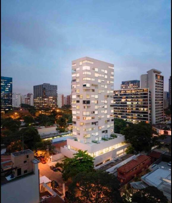 Luxo Faria Lima Arthur Casas Ferreira Lobo Apartment