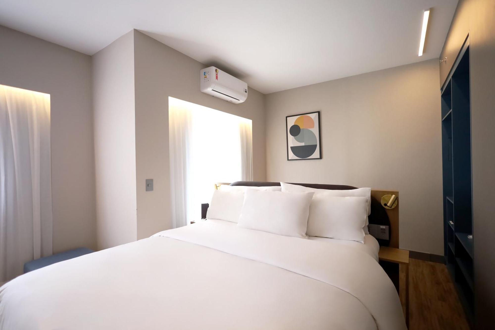 Clarion Faria Lima 5* Sao Paulo