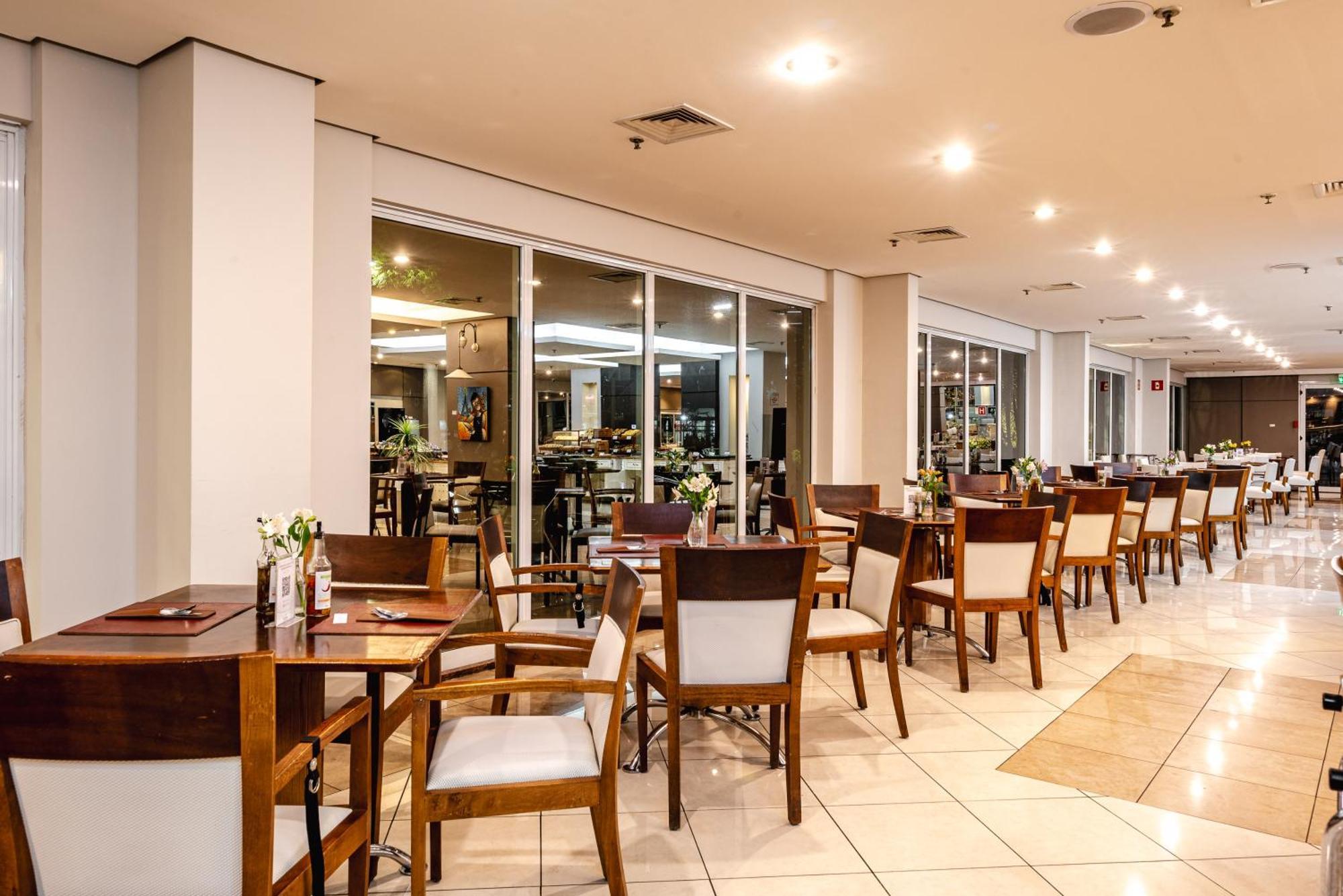 Hotel Blue Tree Premium Verbo Divino - Nacoes Unidas 4*