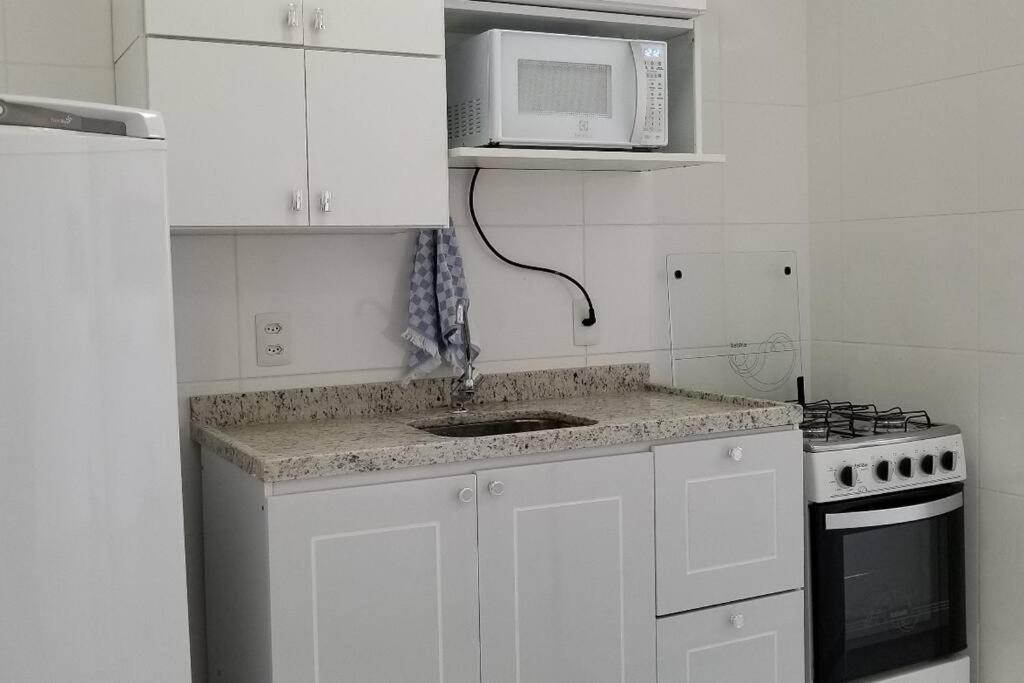 Apto Perto De - Em Frente Ao Metro São Paulo