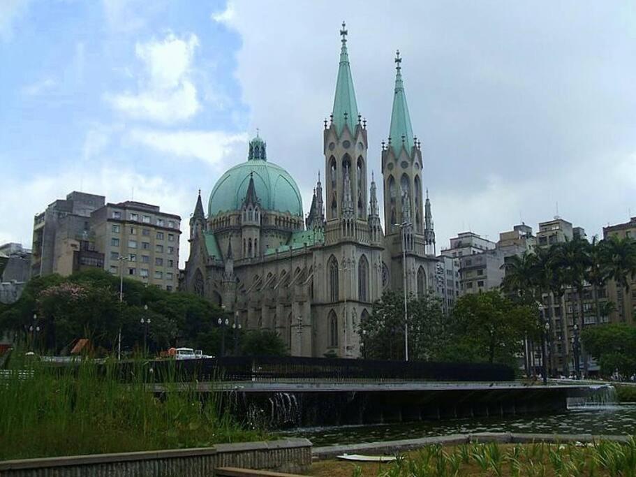 Apto Perto De - Em Frente Ao Metro * São Paulo