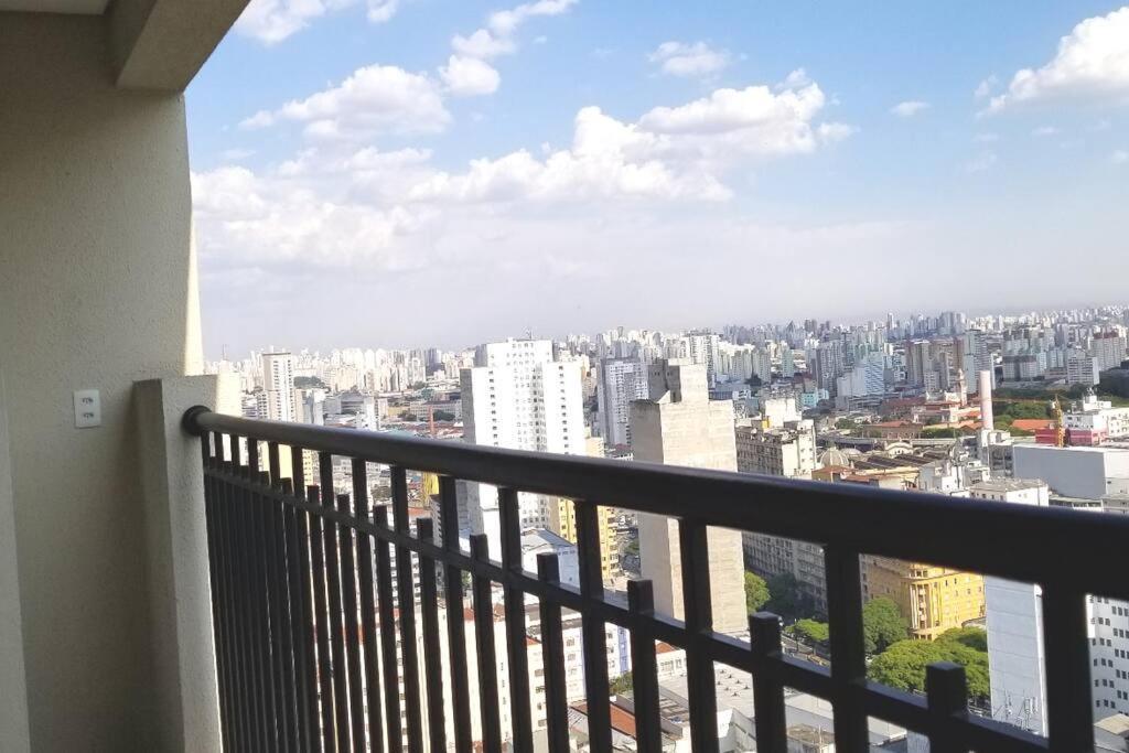 Apto Perto De - Em Frente Ao Metro *