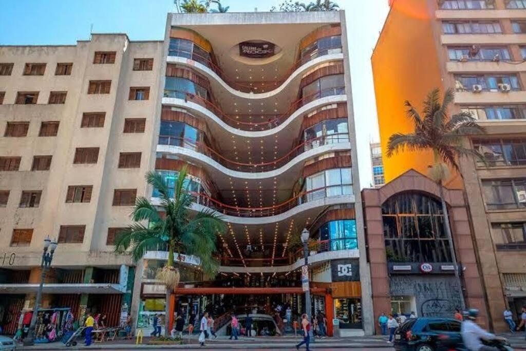 Apto Perto De - Em Frente Ao Metro * São Paulo