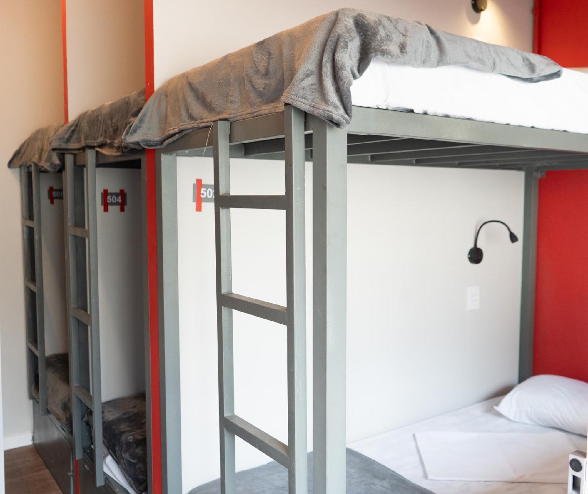 Albergue 011 *