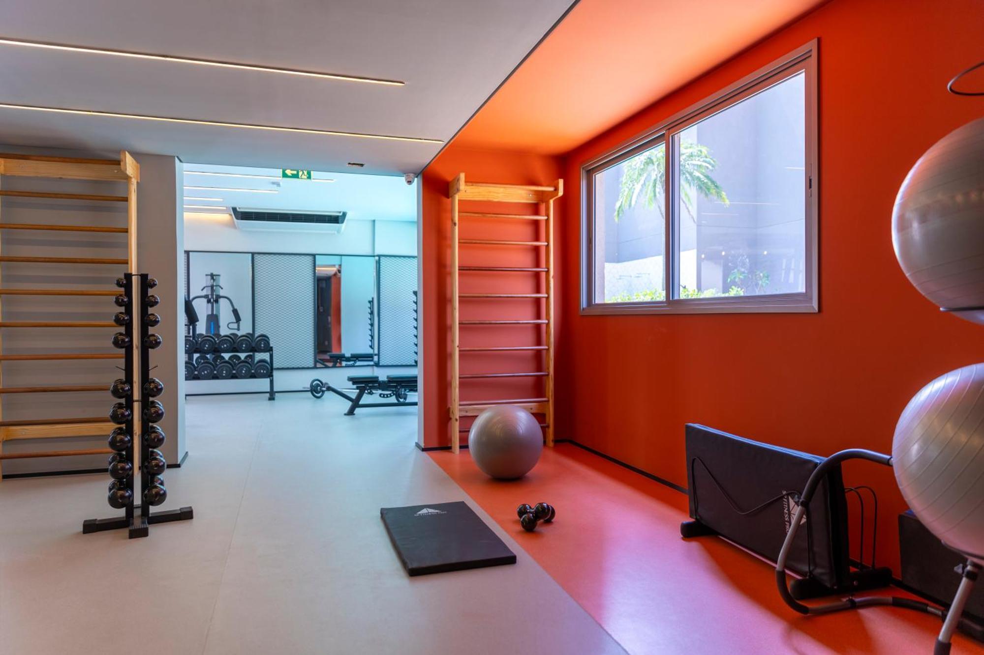 Pinheiros,piscina, Academia|brazilian Corner