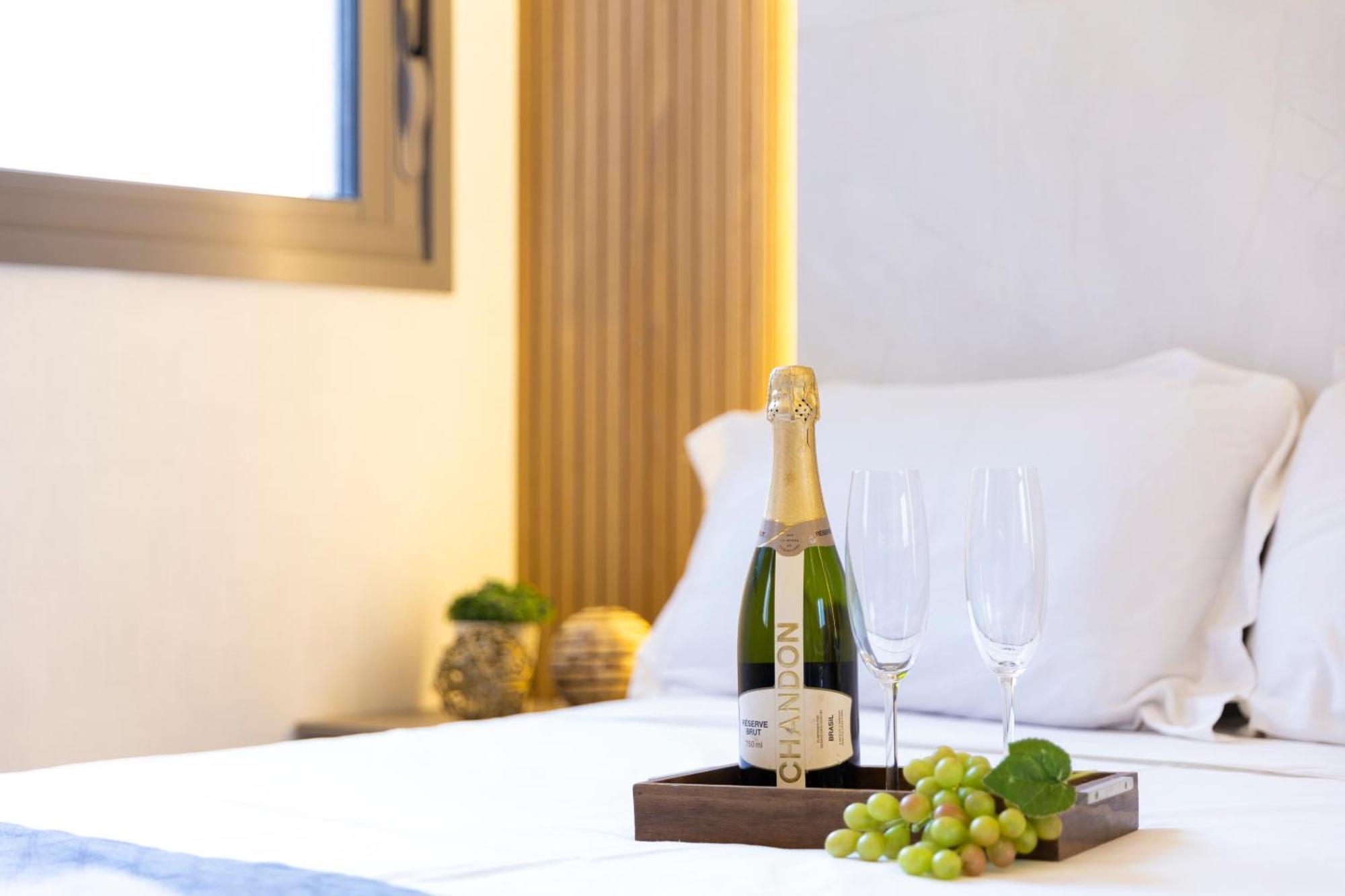 Apartamento Pinheiros,piscina, Academia|brazilian Corner