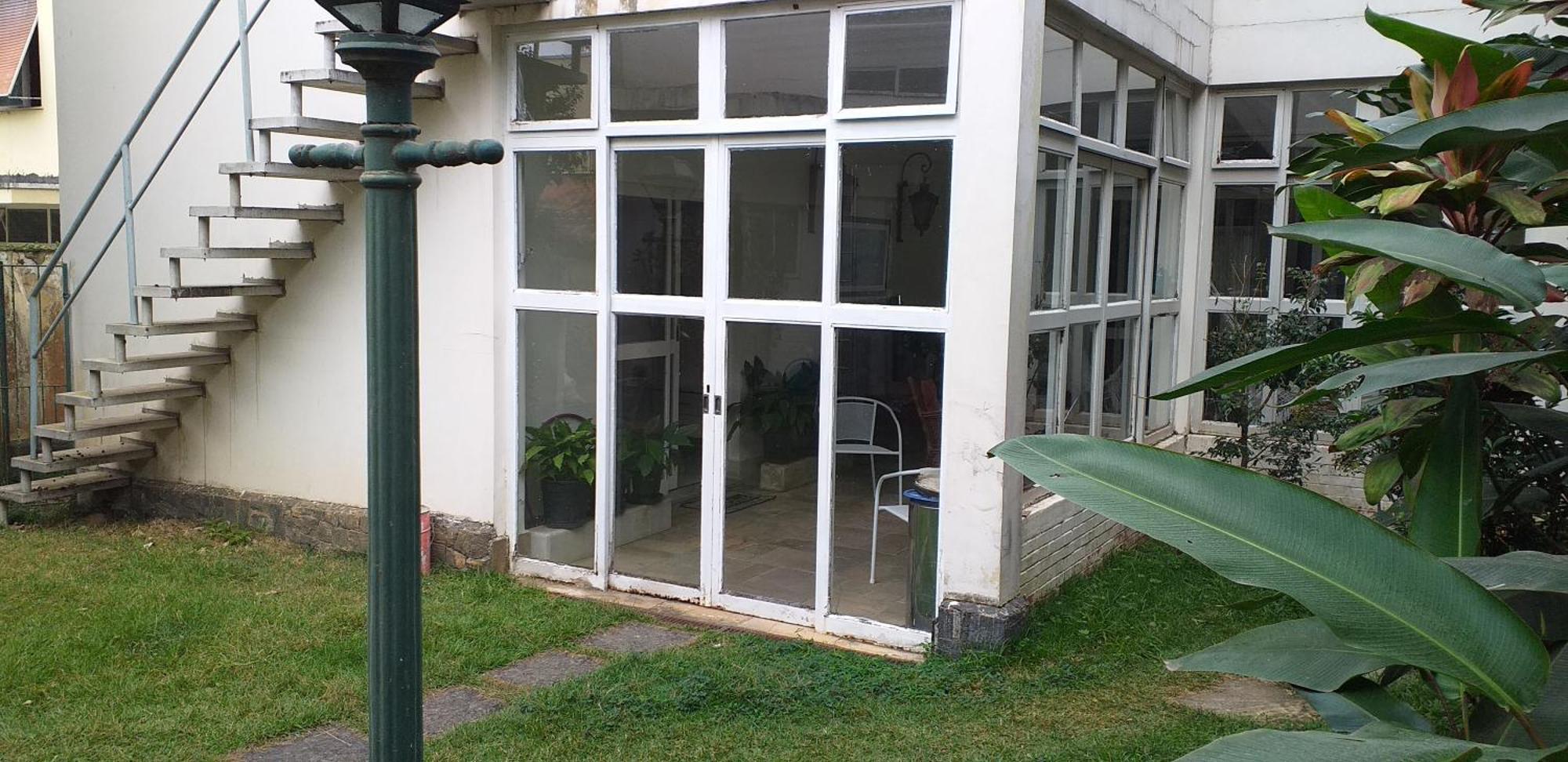 Homestay Ampla Privativa Com Varanda *