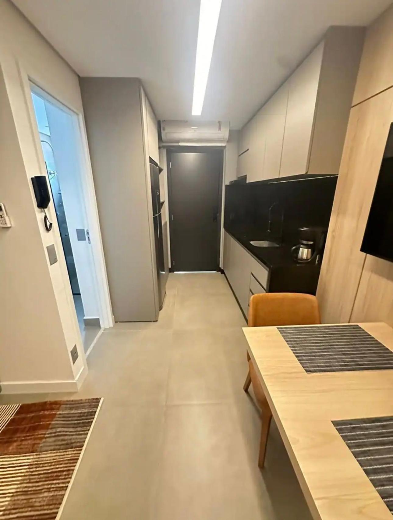 Apto Confortavel, Itaim Bibi, 65 Apartamento *