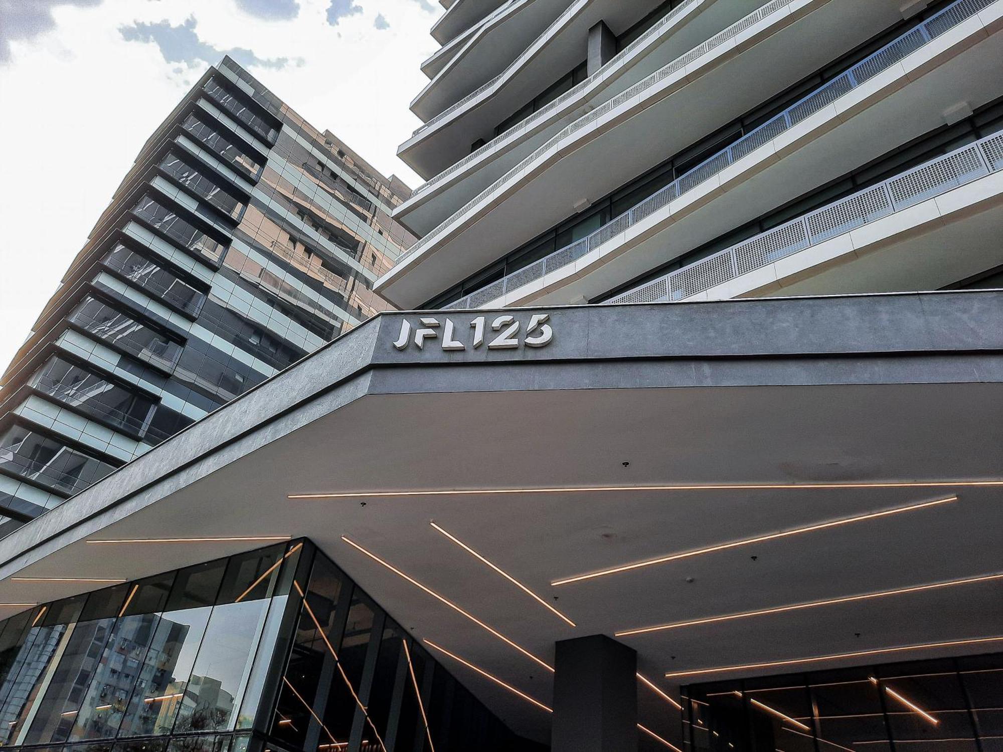 Predio Com Rooftop E Cafe Da Manha Ao Lado Da Faria Lima - Jfl Apartment *