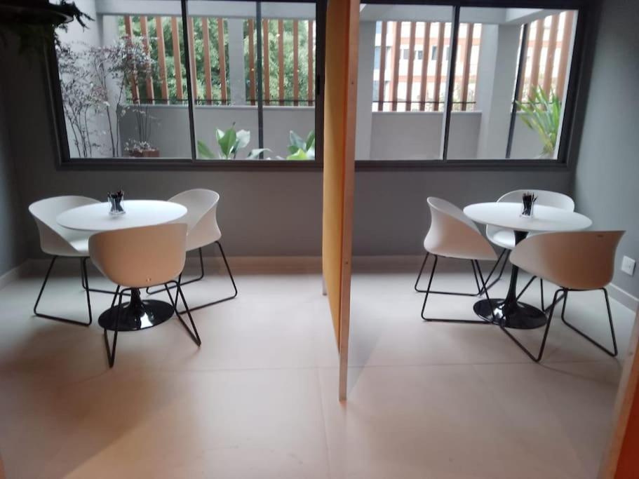 Novo Consolacao ,450 M Da Av Paulista Apartamento *