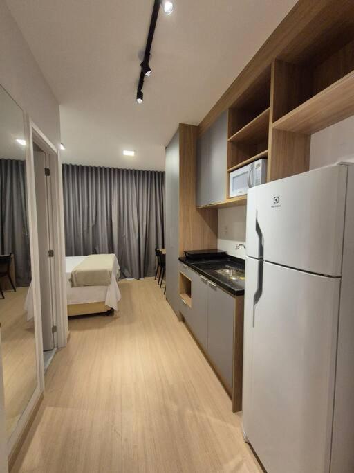 Novo Consolacao ,450 M Da Av Paulista *