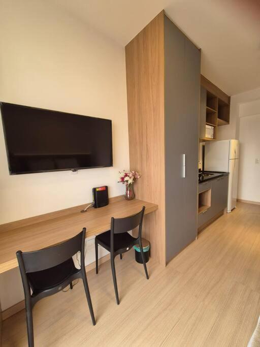 Novo Consolacao ,450 M Da Av Paulista Apartamento *