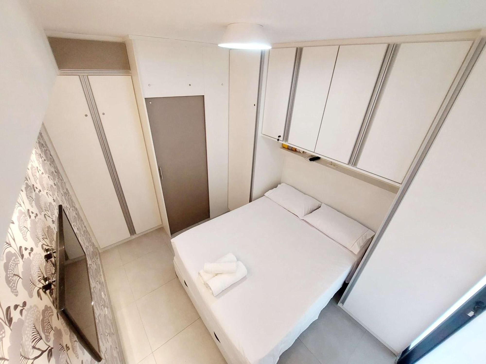 Tem Piscina Academia Sauna Squash Apartment Sao Paulo